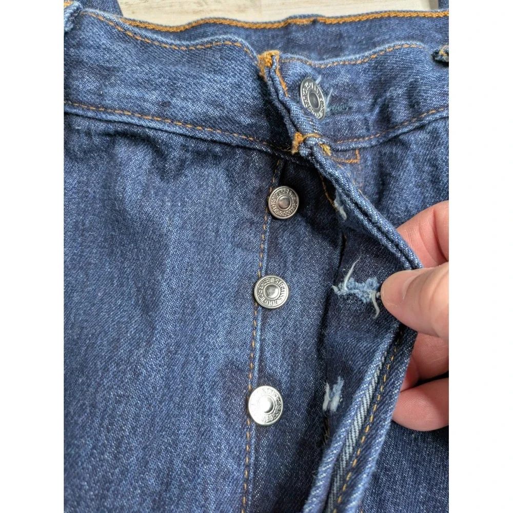 Levis 501 Jeans Mens 38x32 Blue Denim Original Fit Straight Button Fly Dark Wash